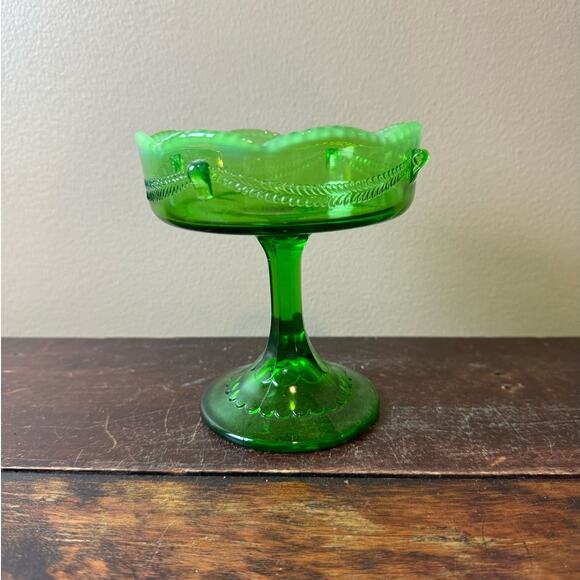 Jefferson Glass 1904 Green Opal Alpine AKA Swag Wreath & Brackets Footed Compote - Picture 2 of 13